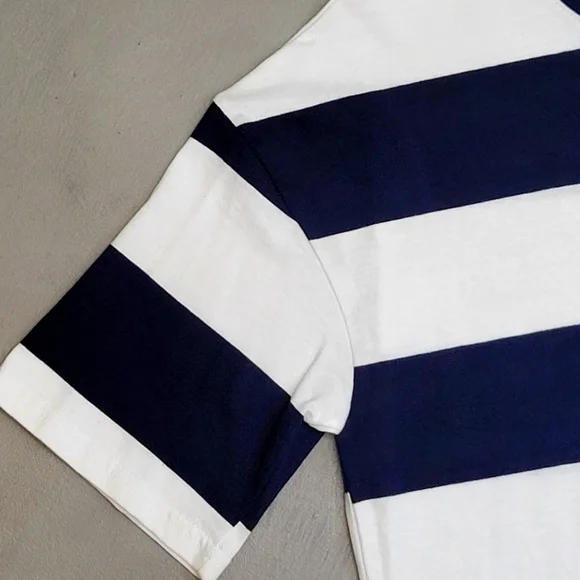 [NWOT] Navy Stripe Crew Neck Short Sleeve T-shirt - Picture 3 of 5